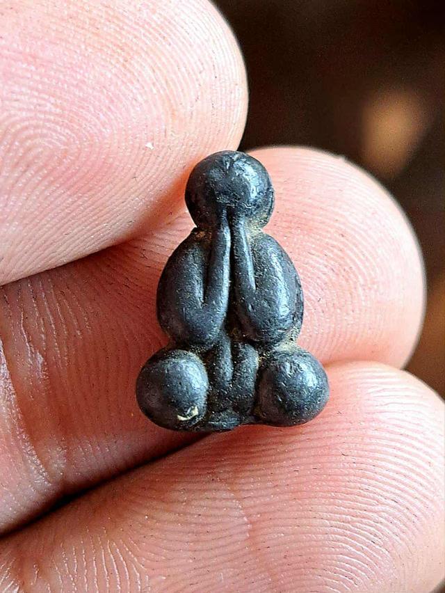 พระปิดตาหลวงพ่อเดิม วัดหนองโพพิมพ์2หน้าเนื้อตะกั่วรับประกันแท้100%