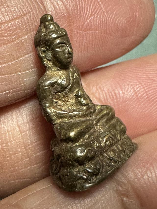 พระชัยวัฒน์ และ พระไตฮงกง เก่า ไม่ทราบที่ 2 องค์ 800 พร้อมจัดส่ง 3