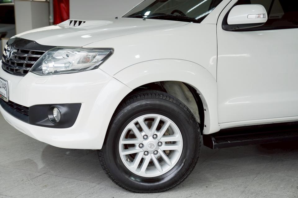 TOYOTA FORTUNER 3.0 V 4WD AT  (ปี 2011)  6