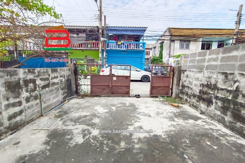 ทาวน์เฮาส์ หมู่บ้าน รุ่งนภา (ซอยหทัยราษฎร์ 9) เนื้อที่ 17 ตรว. ใกล้บิ๊กซีสุวินทวงศ์ ถนนหทัยราษฎร์ แขวงมีนบุรี เขตมีนบุรี(เมือง) กรุงเทพมหานคร 3