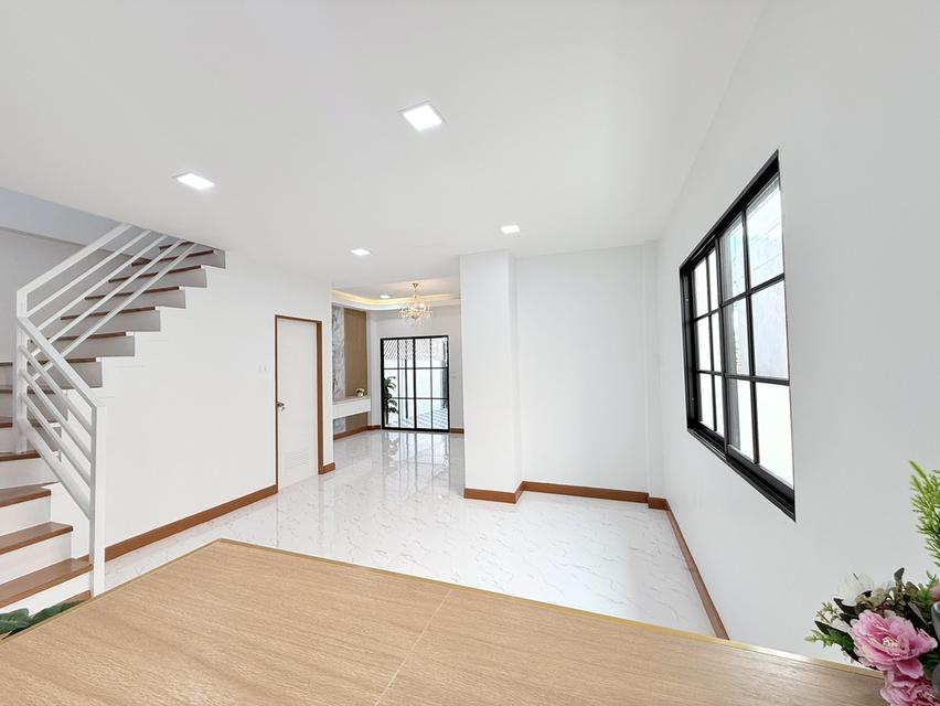 หมู่บ้านอมรทรัพย์ อยู่วิทยา 12