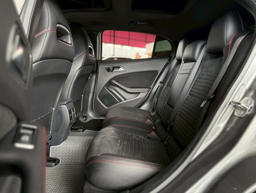 ขาย Benz Gla250 Amg ปี19 16