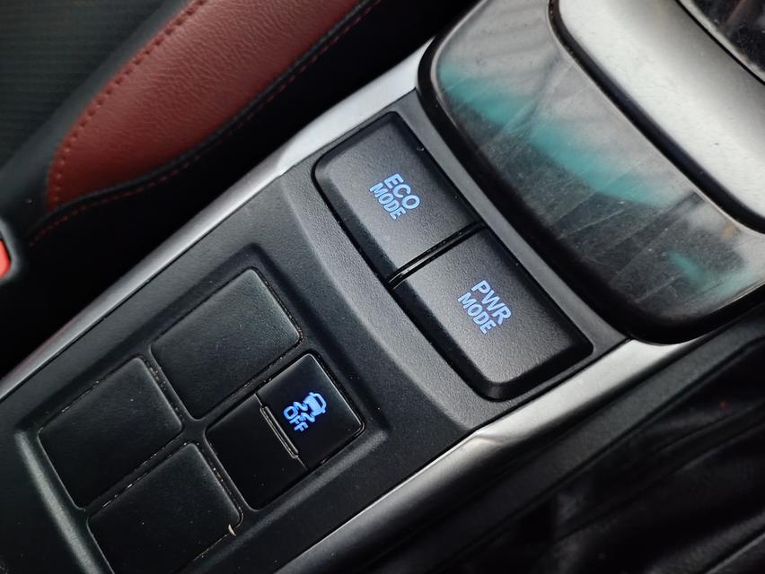 TOYOTA LEGENDER 2.4 V 2WD AT ปี 2021 📌รับประกันเครื่องเกียร์ 2 ปี หรือ 20,000 km📌 17