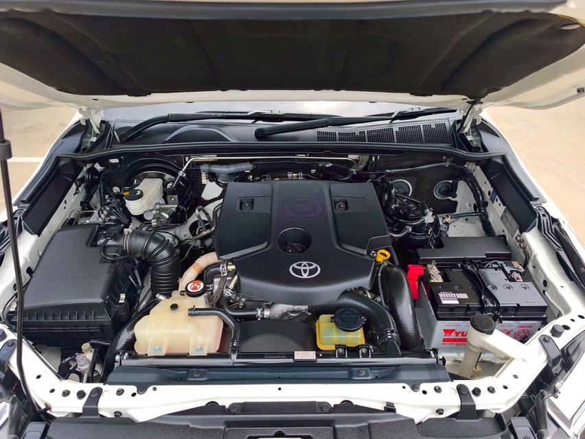 รหัสรถ CAT53 2018 Toyota Fortuner 2.8V TRD Sportivo Black Top 18