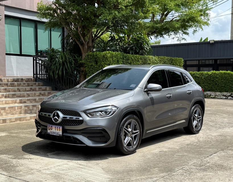 2024 BENZ GLA 200 AMG รถมือเดียวออกป้ายแดง เลขไมล์ 16,000 กม สภาพป้ายแดง รถไม่เคยมีอุบัติเหตุครับ 4