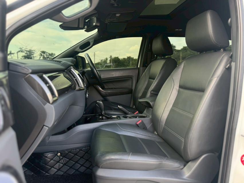 FORD EVEREST Wagon 4dr Titanium 7st Auto 6sp 2WD 2.2 DCT Y17สีขาว เกียร์ออโต้ 14