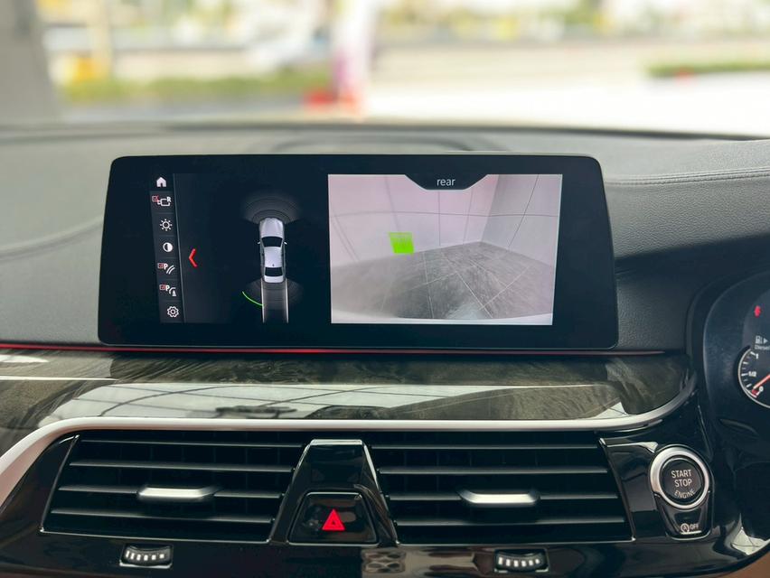 ปี 2018 BMW SERIES 5, 520d SPORT รถบ้าน เซอร์วิสศูนย์ทุกระยะ รูปที่ 12