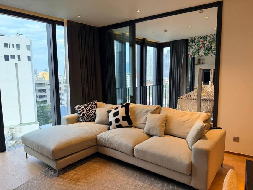 ให้เช่า​ Super​ Luxury​ Beatniq​ Condominium​ Sukhumvit​ 32 110 ตรม​ 2+1 นอน​ 3 น้ำ​ ชั้น​ 10 Fully​ Furnished​ ใกล้​ BT 2