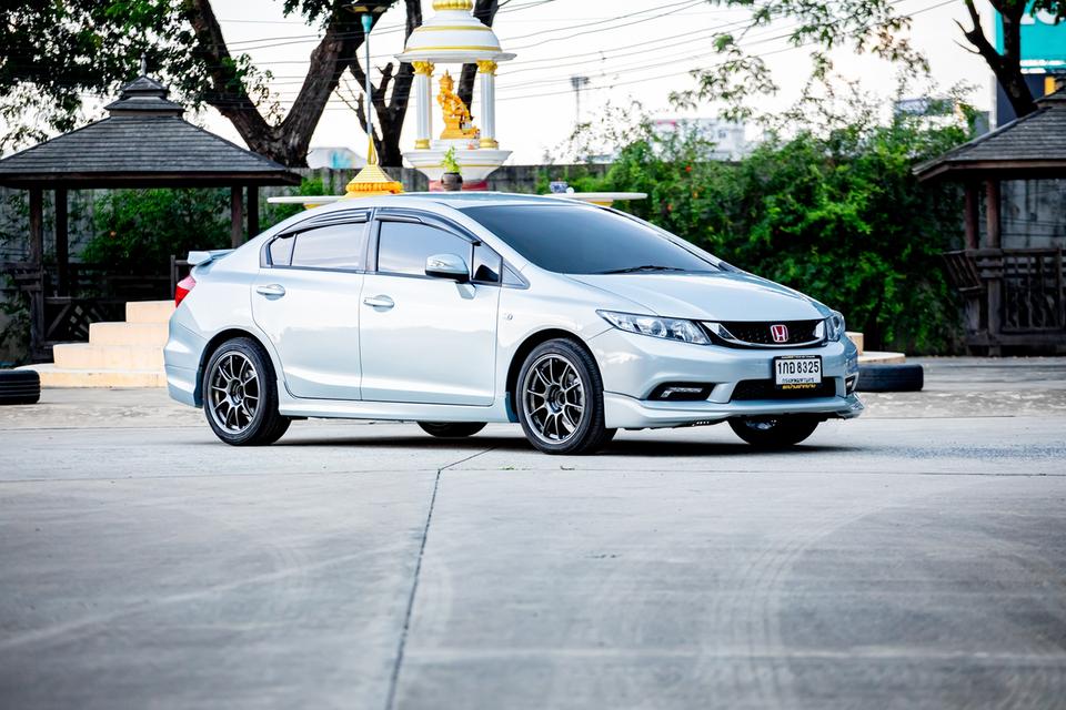 #HONDA #CIVIC FB 1.8 S ปี 2013เกียร์ออโต้ | สีฟ้า | มือเดียวป้ายแดง✨ รถสวย คลีน เดิมๆ สภาพดีมาก✅ มือเดียวป้ายแดง✅ ไม่เคยชน | ไม่เคยติดแก๊ส✅ ไมล์แท้ รูปที่ 7