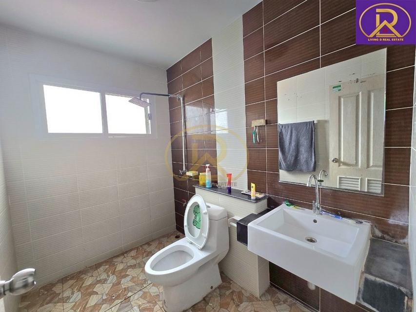 ให้เช่าบ้านเดี่ยว 2ชั้น หลังใหญ่ หมู่บ้านมณีรินทร์ กรีนพาร์ค อ่างศิลา ต.เสม็ด อ.เมืองชลบุรี จ.ชลบุรี 7