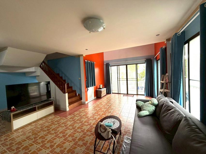 ให้เช่า บ้านเดี่ยว HS081 พร้อมเฟอร์นิเจอร์ ทำเลดี ใจกลางศรีราชา ถนนสุขุมวิท . 278 ตรม 89.4 ตรว ใกล้ J-park โรงเรียนอสัมช 4