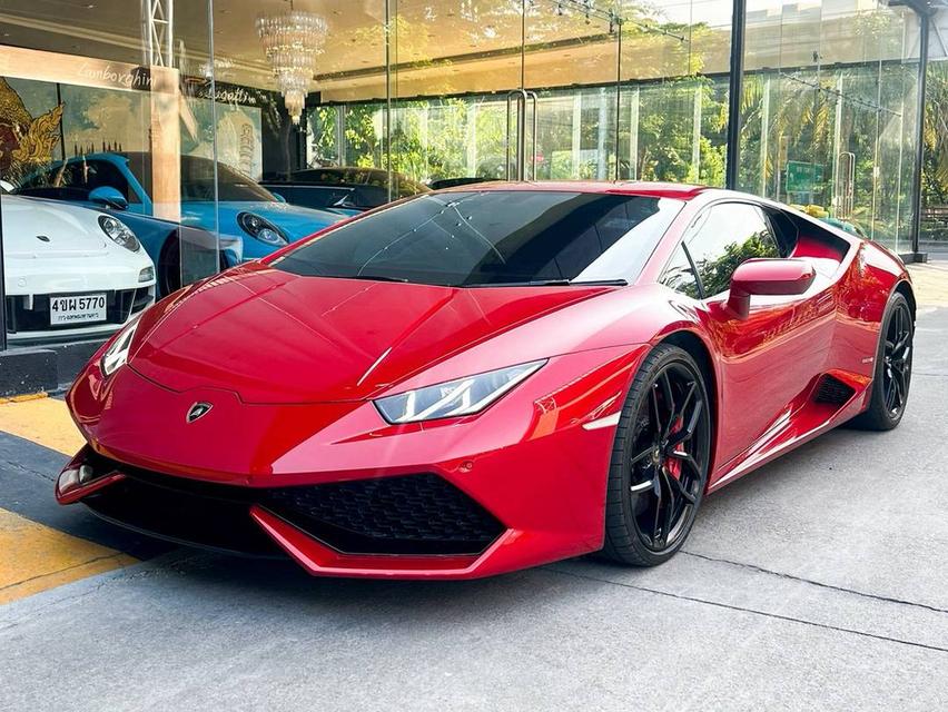 Lamborghini Huracan LP610-4 2017 ใช้งาน 10,000 KM. สวยใส ไม่มีอายัด Dsi จัดไฟแนนซ์ได้ปกติพร้อมโอน ติดต่อคุยรายละเอียดนัดซื้อขายกับเจ้าของโชว์รูมโดยตรง