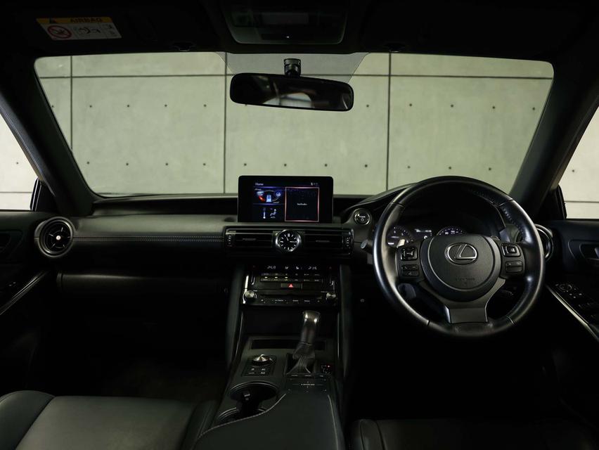 2023 Lexus IS300h 2.5 (ปี 13-26) Luxury Sedan AT B4304 รูปที่ 6