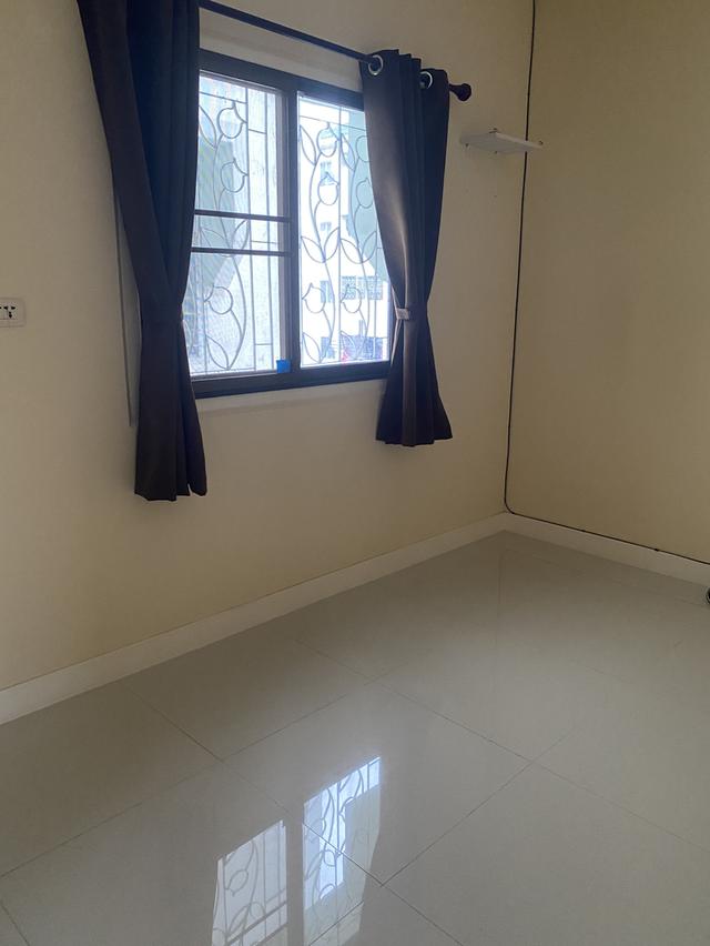 คอนโดเอื้ออาทร ซอยคู้บอน 27  9