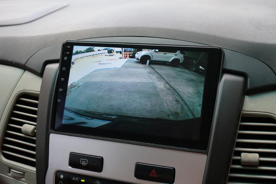 2012 TOYOTA INNOVA 2.0V 11