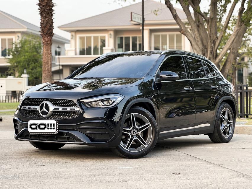 GLA200 AMG Dynimic Top 2