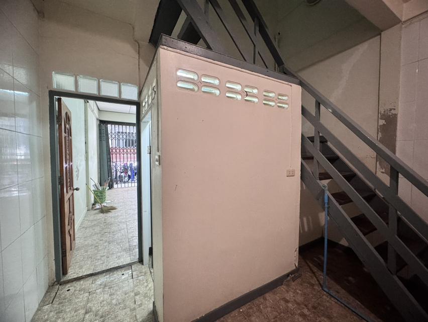 ขายตึกแถว ซอยจินดาถวิล แขวงมหาพฤฒาราม บางรัก ทำเลดีใจกลางเมือง (N.1984) 16