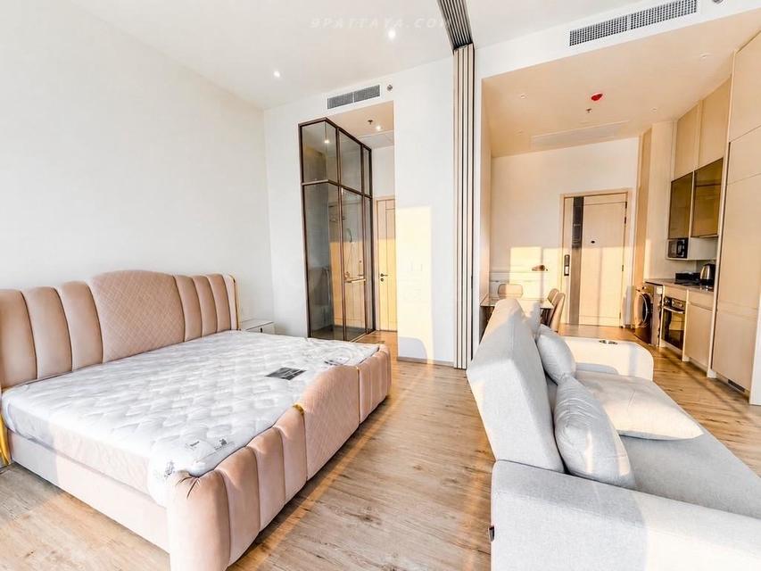 For Rent — High-Floor Luxury Condo at Arom Wongamat, Pattaya 3