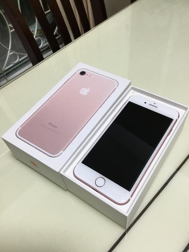 รูป ไอโฟน 7สีชมพู 32Gสภาพสวย 3