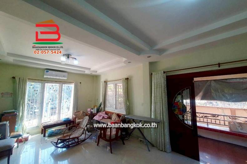 บ้านเดี่ยว ซอยเจ้าพระยา (ใกล้สถานีตำรวจประชาสำราญ) เนื้อที่ 50 ตรว. แขวงคลองสิบสอง เขตหนองจอก 5