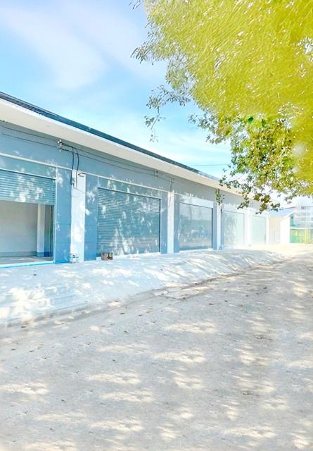 ทำเลติดถนน ใกล้ศูนย์ราชการ ม.ราชภัฏราชนครินทร์ 1.7 กม.ให้เช่าตึกแถว 1 ชั้น 35 ตร.ม. เหมาะทำร้านอาหาร ตลาดบ้านใหม่ เมืองแ 6