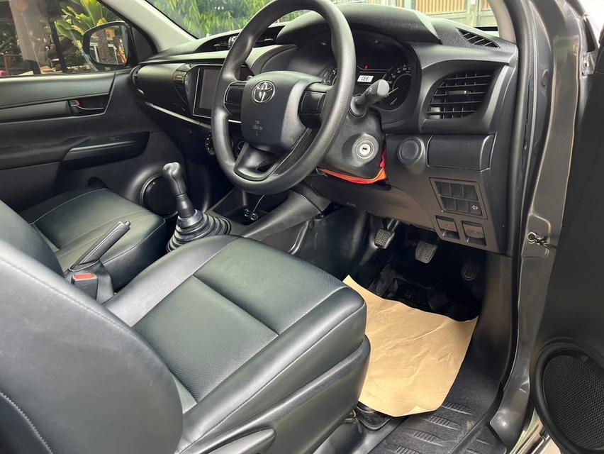  Toyota Hilux Revo 2.8 SINGLE Entry ปี : 2025  เกียร์ : ธรรมดา เครื่องยนต์ : 2,800 CC ดีเซล OPTION : AIRBAG 2 ใบ เบรค ABS จอLCD  9