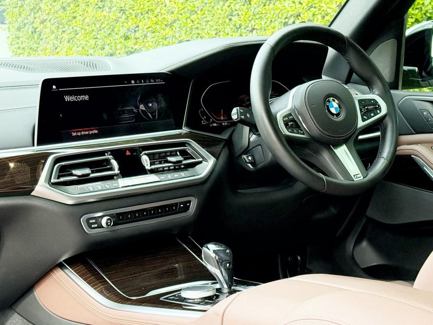 2020 BMW X5 30D MSPORT รถมือเดียวออกป้ายแดง รถวิ่งน้อย เข้าศูนย์ตามระยะ รถไม่เคยมีอุบัติเหตุครับ 12