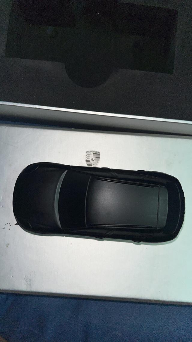 โมเดลรถ Porsche Macan
