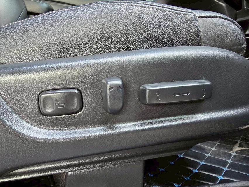 รหัสรถ WMT6399 CR-V 2.4EL 4WD ปี 2013  13