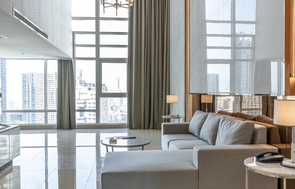 Thonglor Duplex Penthouse 2