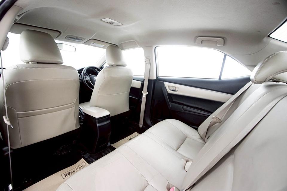 รหัสรถ 1D941 TOYOTA ALTIS 1.6G 2015