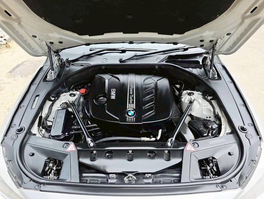 รหัสรถ SEZ8315 BMW 520d GT M-Sport F07 เกียร์ ออโต้ ดีเซล สีบรอนซ์เงิน ปี 2013 6