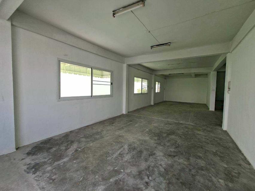 ให้เช่าอาคาร 2 ห้อง 3 ชั้นครึ่ง + ดาดฟ้า ทำเลทอง ลาดพร้าว 71 (ตรงข้ามตลาดนัด ใกล้ป้ายรถเมล์) (N.1723) 15