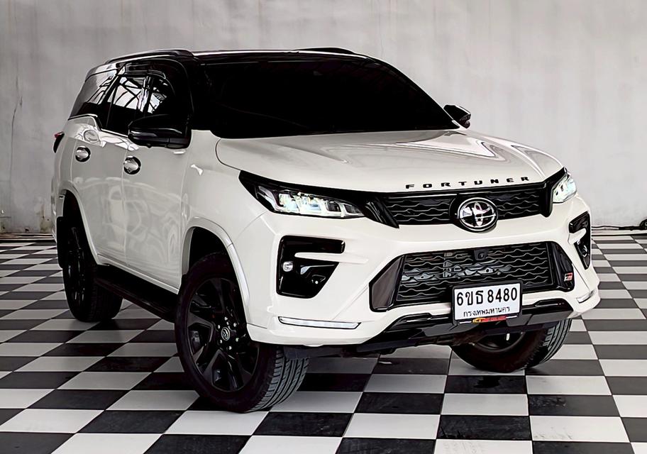 🚩FORTUNER GR Sport 2.8 4WD ปี 2021🚩 ✅ ฟรีค่าจัด-ค่าโอน ✅ ฟรีประกันภัย ✅ ฟรี พรบ 3