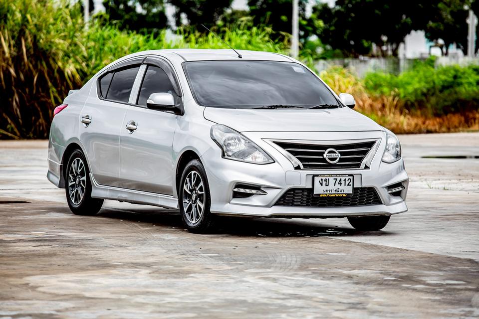 Nissan Almera 1.2E ปี 2019 สีเทา เกียร์ออโต้   3