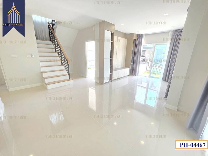 ขายบ้าน Centro Prachauthit 90 (เซนโทร ประชาอุทิศ 90) ถูกสุดในโครงการ แถมแอร์เฟอร์นิเจอร์ 8