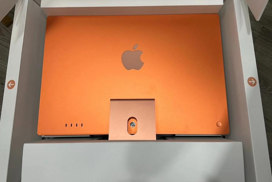 Apple iMac สีส้ม 1
