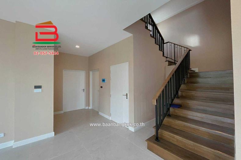 บ้านเดี่ยว หมู่บ้าน บางกอก บูเลอวาร์ด วิภาวดี-พหลโยธิน เนื้อที่ 86.7 ตรว. ตำบลคลองหนึ่ง อำเภอคลองหลวง จังหวัดปทุมธานี 9