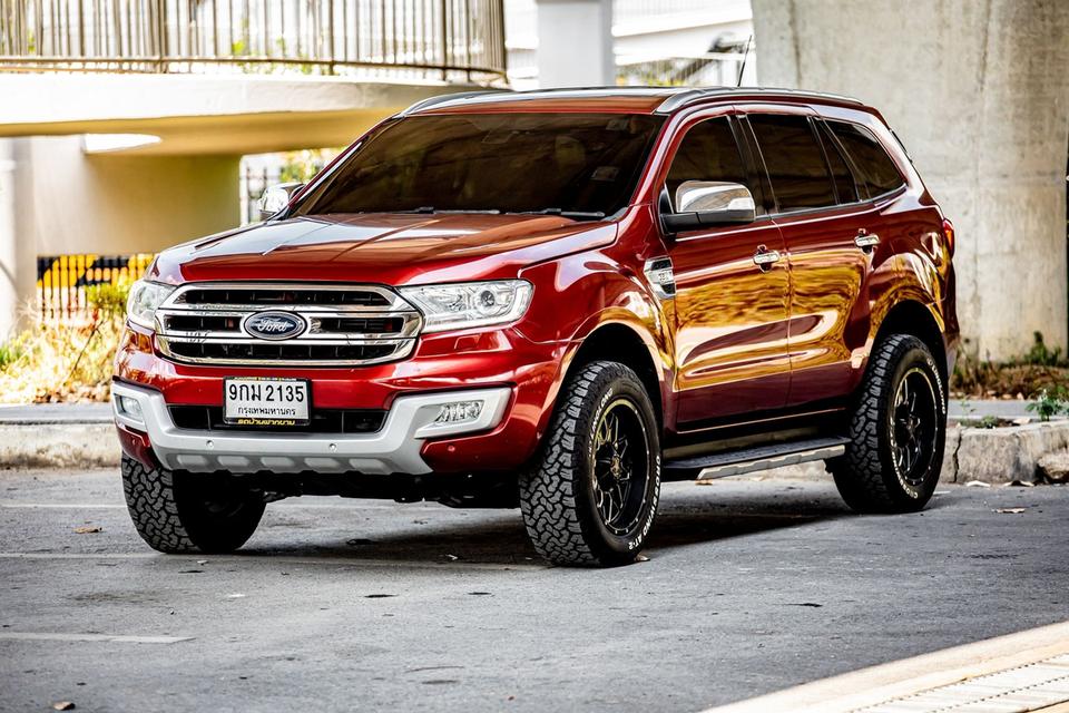 Ford Everest 3.2 Titanium+4WD ปี 2015 สีแดง 