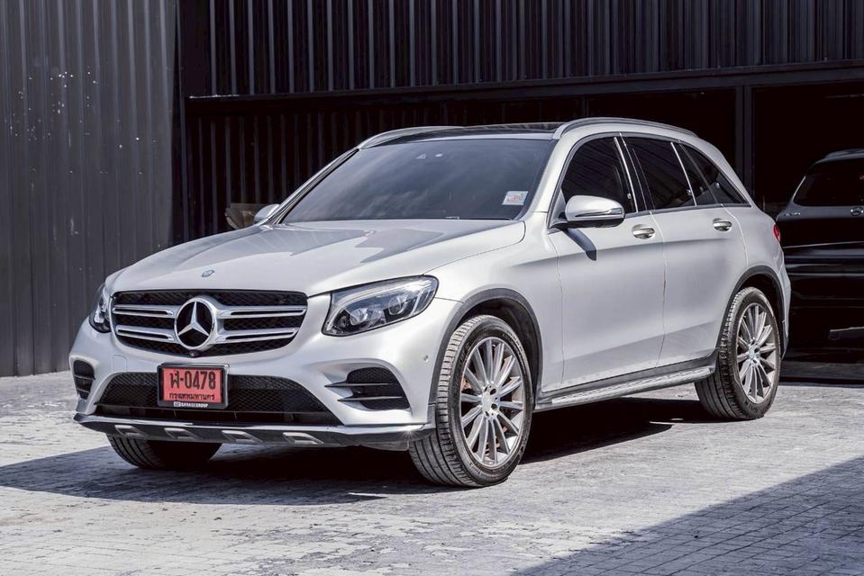รหัสรถ 67GG9571 Mercedes Benz GLC250d AMG 4MATIC ปี 2016