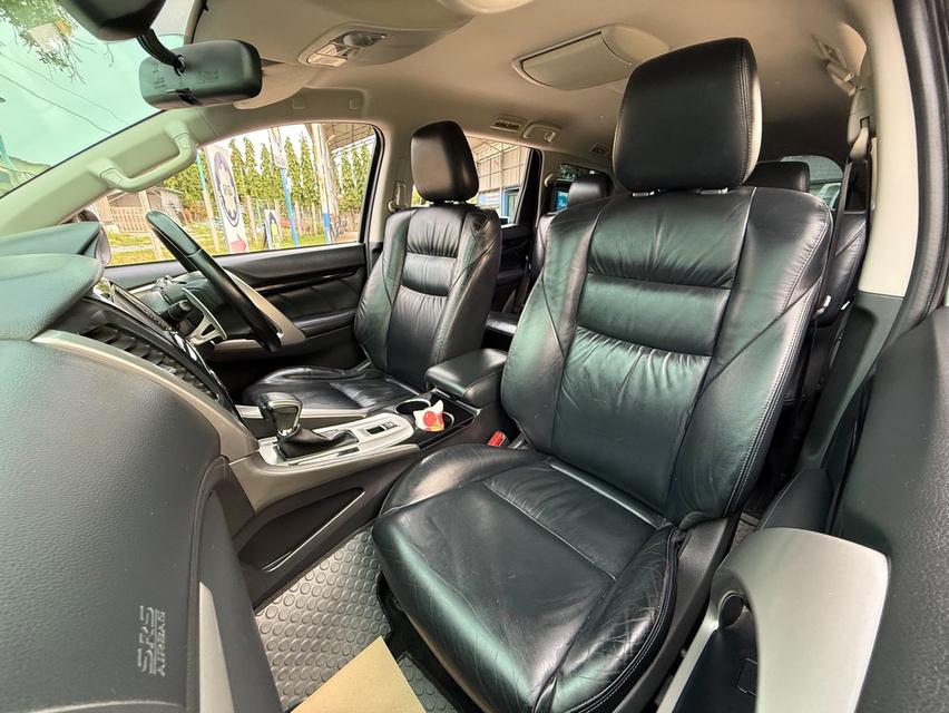 Mitsubishi Pajero 2.4GT ปี16 13