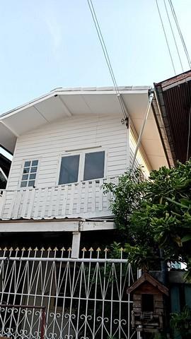 ขายบ้านไม้ 2 ชั้น ม.การเคหะจตุโชติ วัชรพล 3 ซอยจตุโชติ 20 ออเงิน สายไหม 2