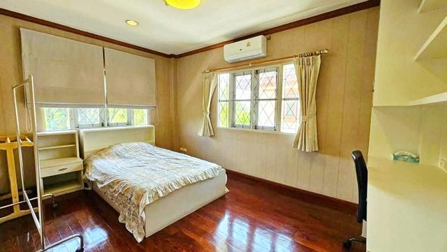 รร.สตรีวิทยา2 1.1 กม.MRT วัชรพล 2.7กม. ย่านลาดพร้าว บ้านเดี่ยว 2 ชั้นหรูหรา จัดเต็มเฟอร์ฯ 86 ตร.วา.350ตร.ม. 5นอน 4น้ำ 7