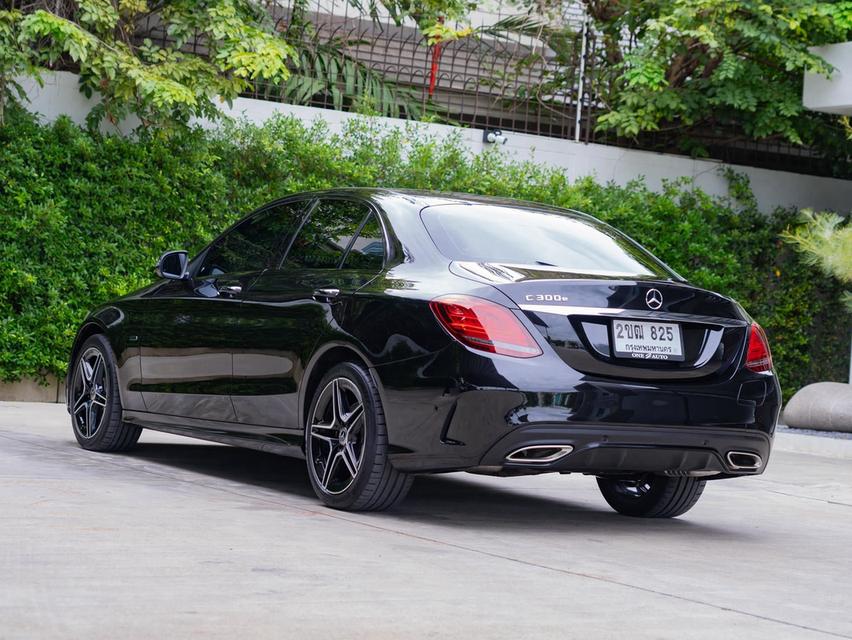 Mercedes Benz C300e AMG Sport ปี 2021 รูปที่ 5