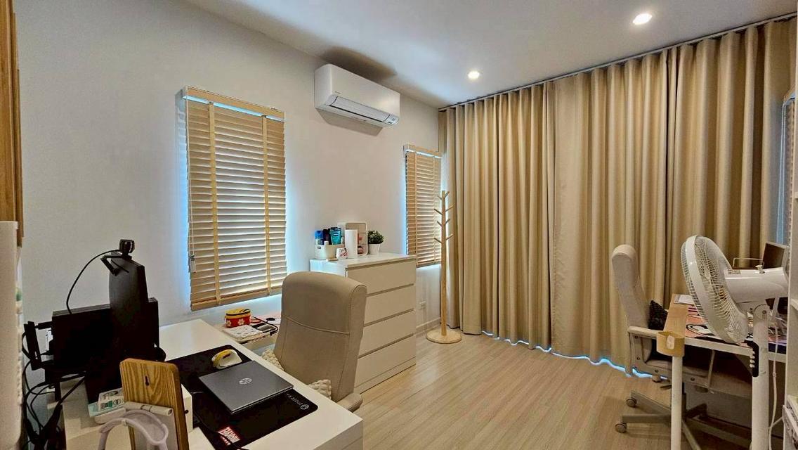 ทำเลหนึ่งเดียวในโครงการ!  บ้านเดี่ยว อณาสิริ รังสิต หลังริมติดสระว่ายน้ำ  4 นอน 4 น้ำ แต่งครบ พร้อมอยู่ ทำเลทองนี้หาไม่ได้อีกแล้ว 13