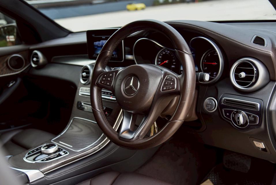 รหัสรถ CBL3577 Benz GLC250d 2.1 4MATIC [w253] AT 2016 8