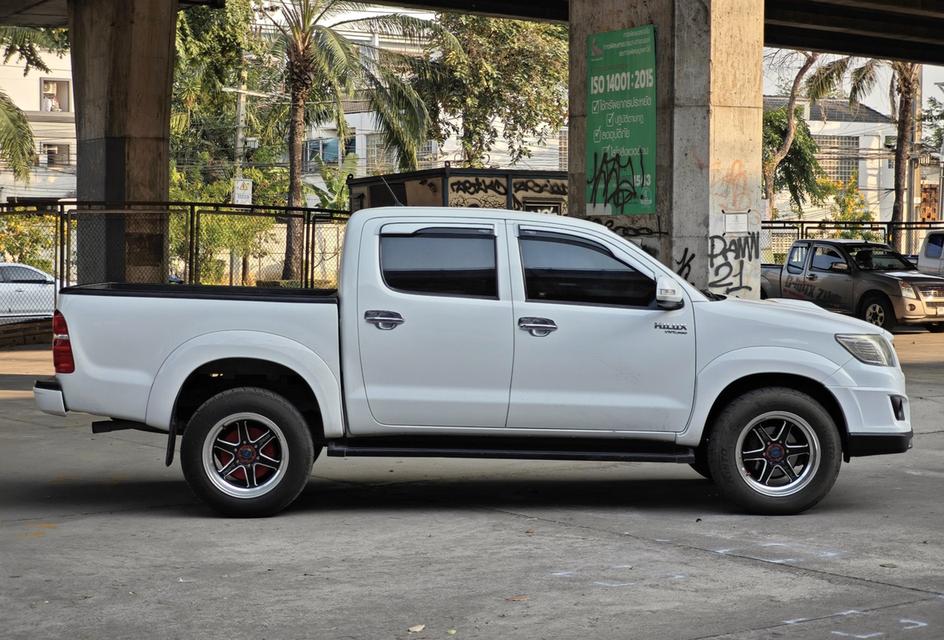 Toyota Hilux Vigo Champ 2.5 E TRD Sportivo Auto ปี 2013  4