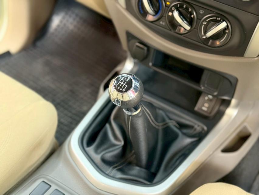 NISSAN NAVARA NP300 2.5 E KINGCAB ปี2019รถสวยสภาพพร้อมใช้งาน รูปที่ 9