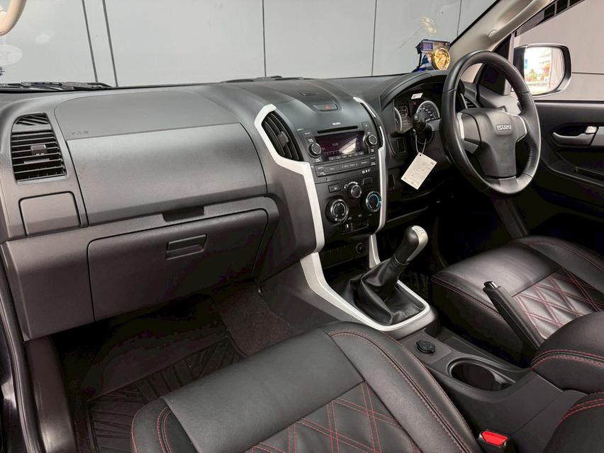 ISUZU D-MAX, 1.9 Ddi L โฉม HI-LANDER ปี2016 SPACECAB สีดำ เกียร์ธรรมดา 6 สปีด 👉เลขไมล์ 85,153 กม. รถมือเดียว ป้ายแดง รูปที่ 12