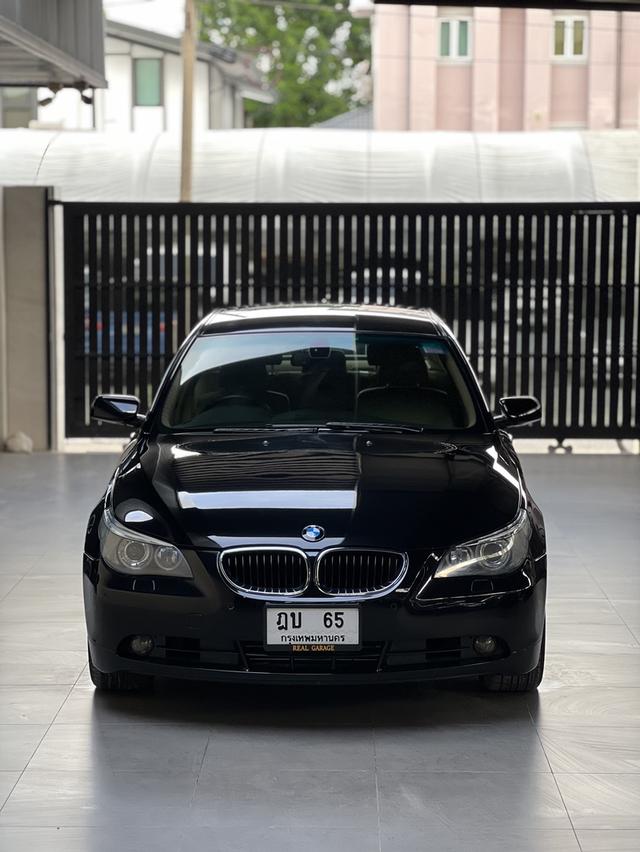 BMW 523i